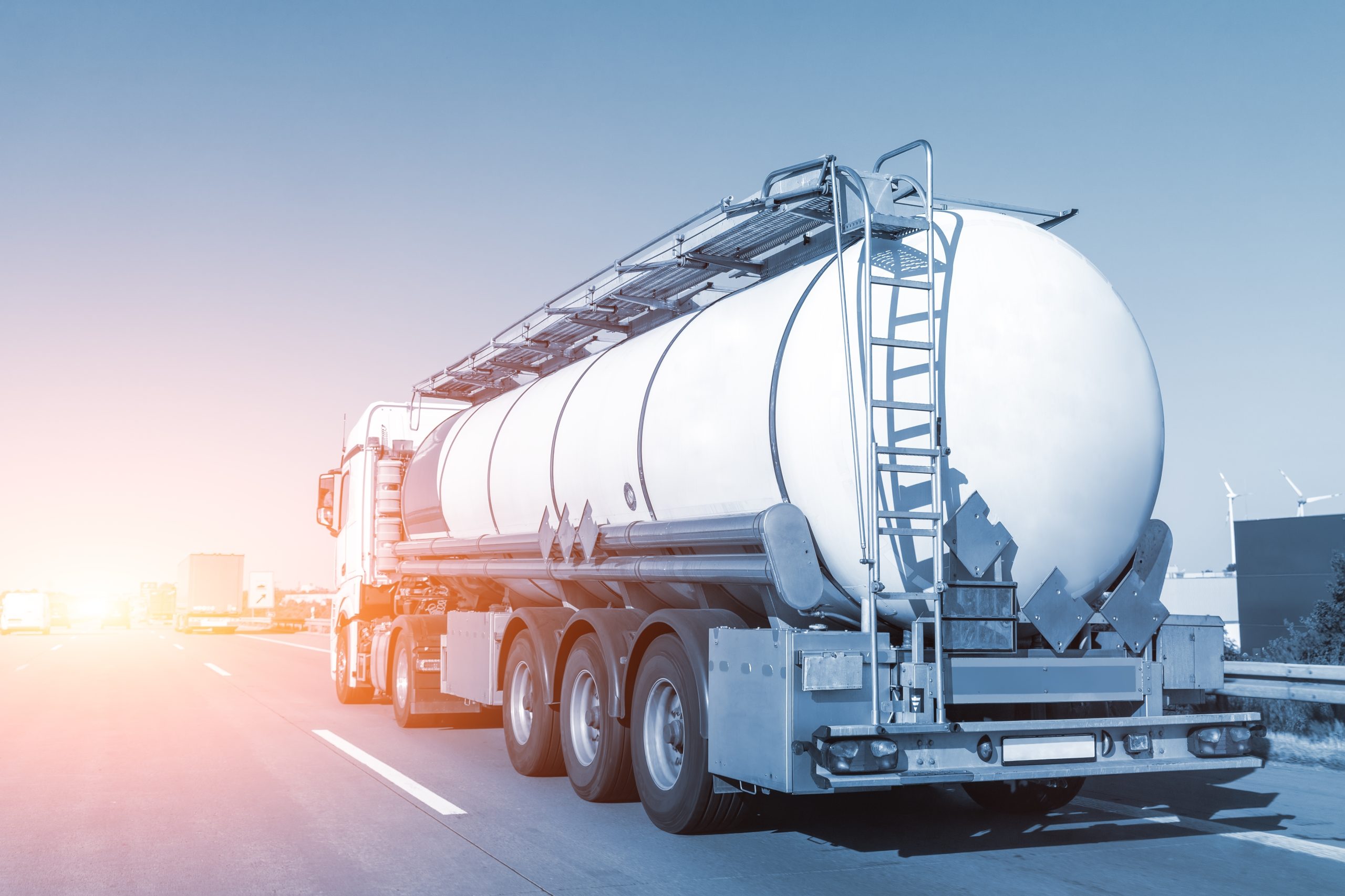 White,Big,Modern,Tanker,Shipment,Cargo,Commercial,Semi,Trailer,Truck